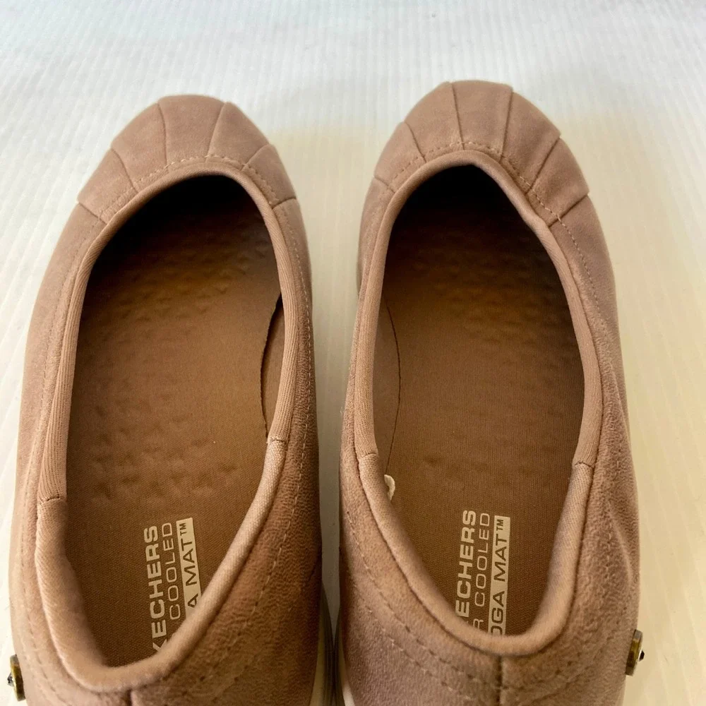 Skechers On The Go Dreamy Upscale Skimmer Flats Brown Womens 7